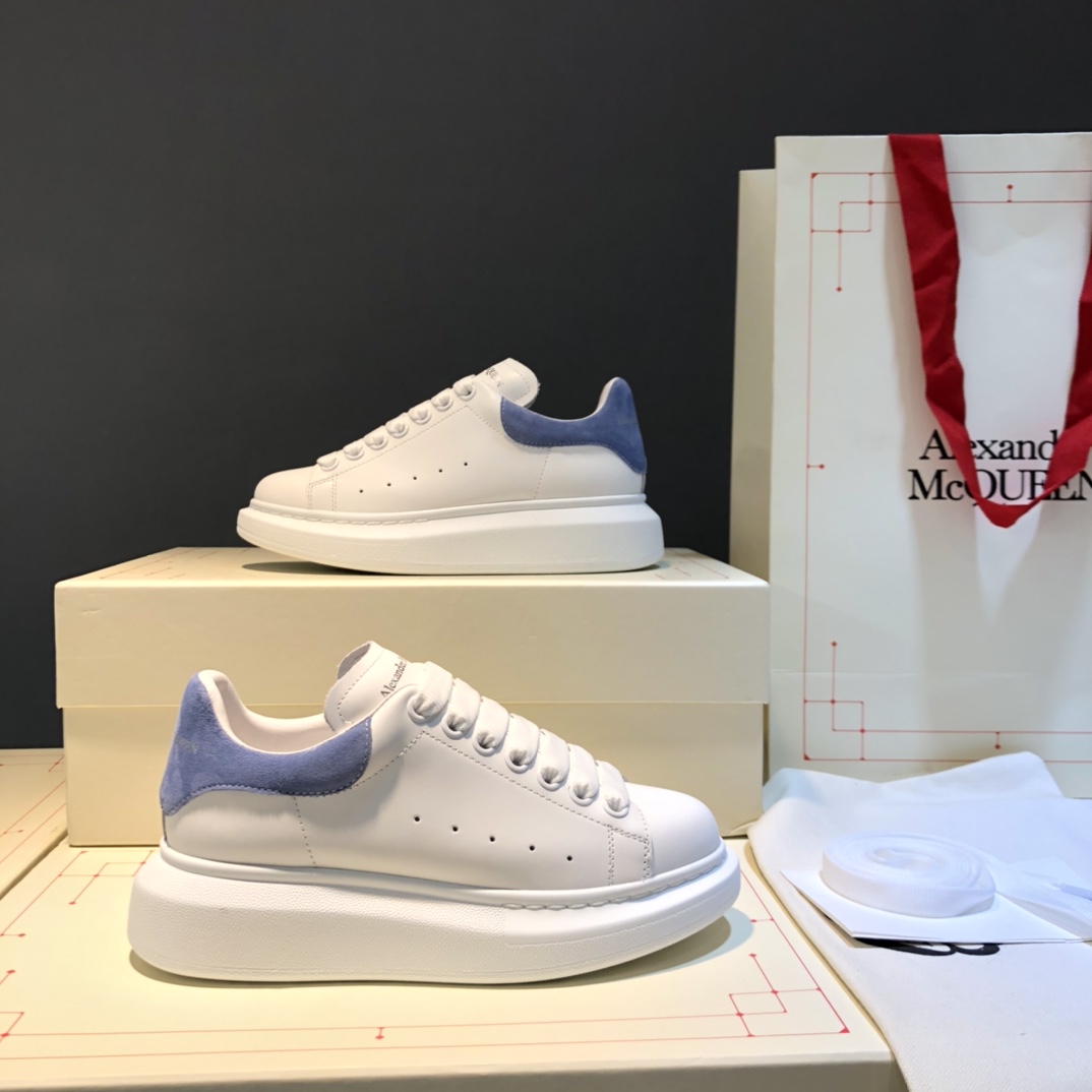 Alexander McQueen Oversized White Electric Blue (W) - vstockx