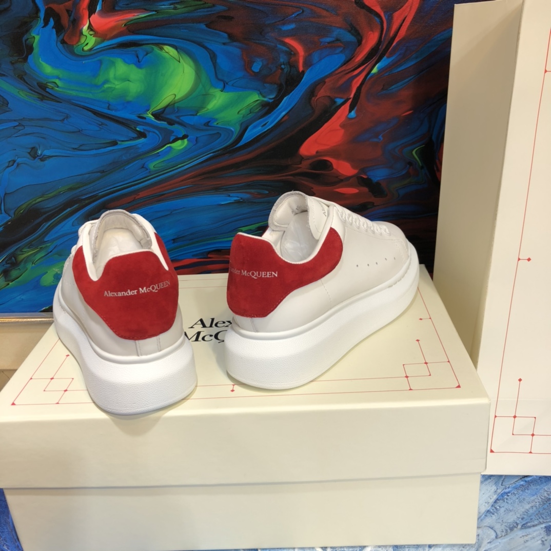 Alexander McQueen Oversized Red (W) - vstockx