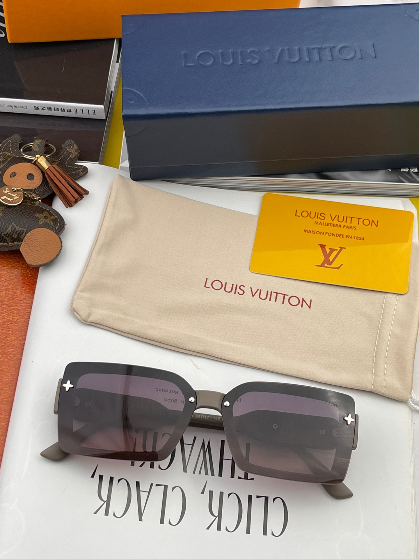 Sunglasses Louis Vuitton L6771 - vstockx