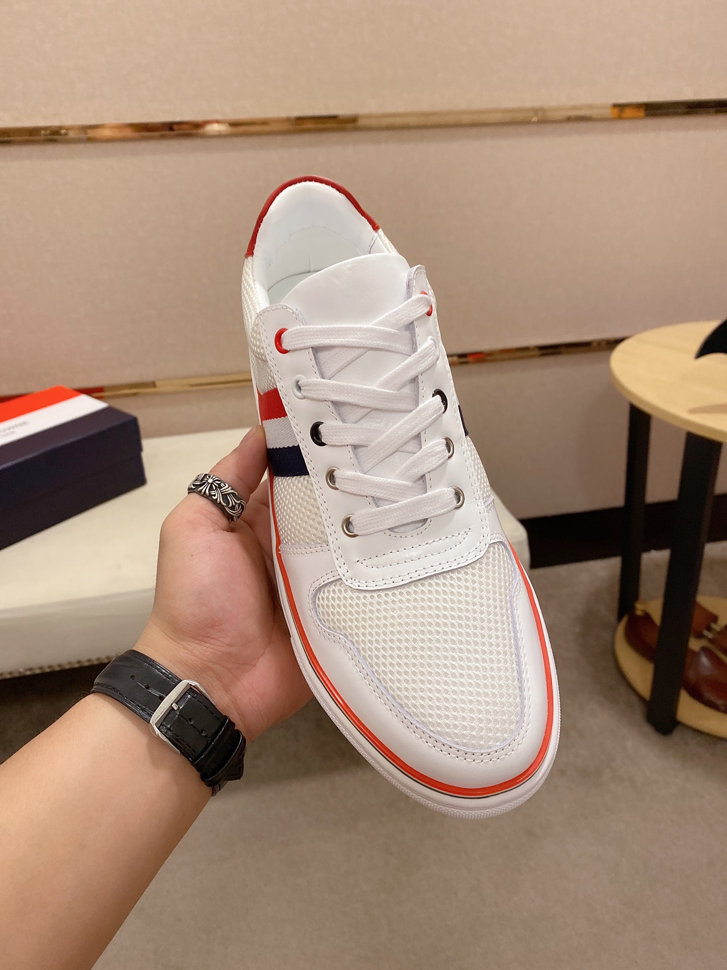 Thom Browne Low Top Sneaker 15 - vstockx