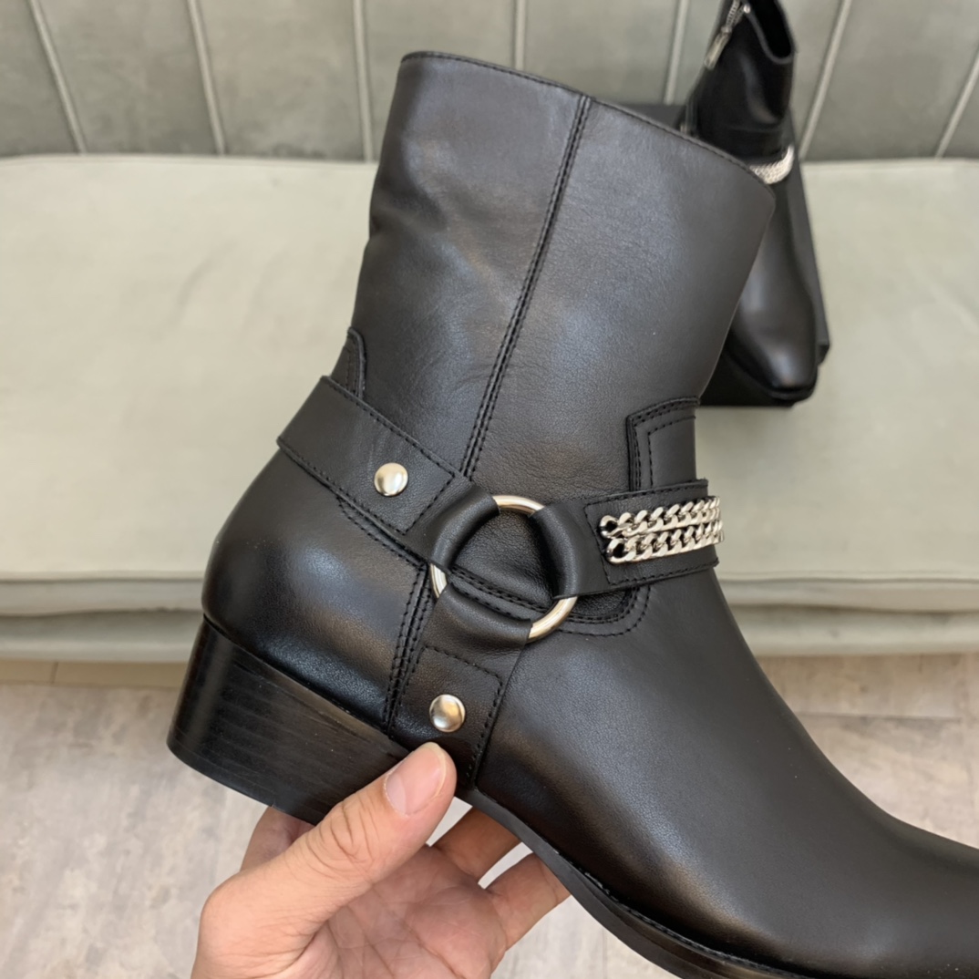 Saint Laurent Boots 6 - vstockx