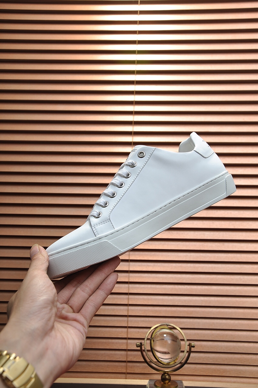 Philipp Plein Low Top Sneakers 4 - vstockx