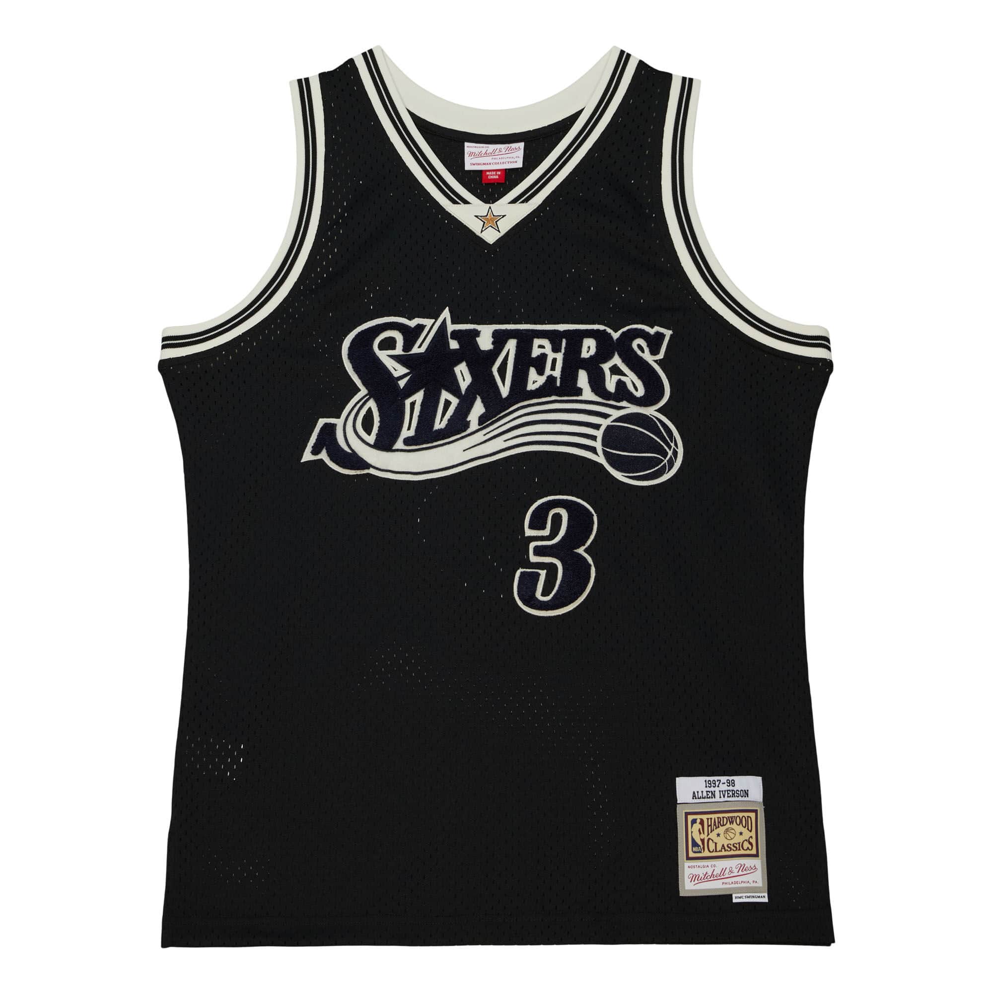 Off Court Chenille Swingman Allen Iverson Philadelphia 76ers 2000-01 Jersey - vstockx