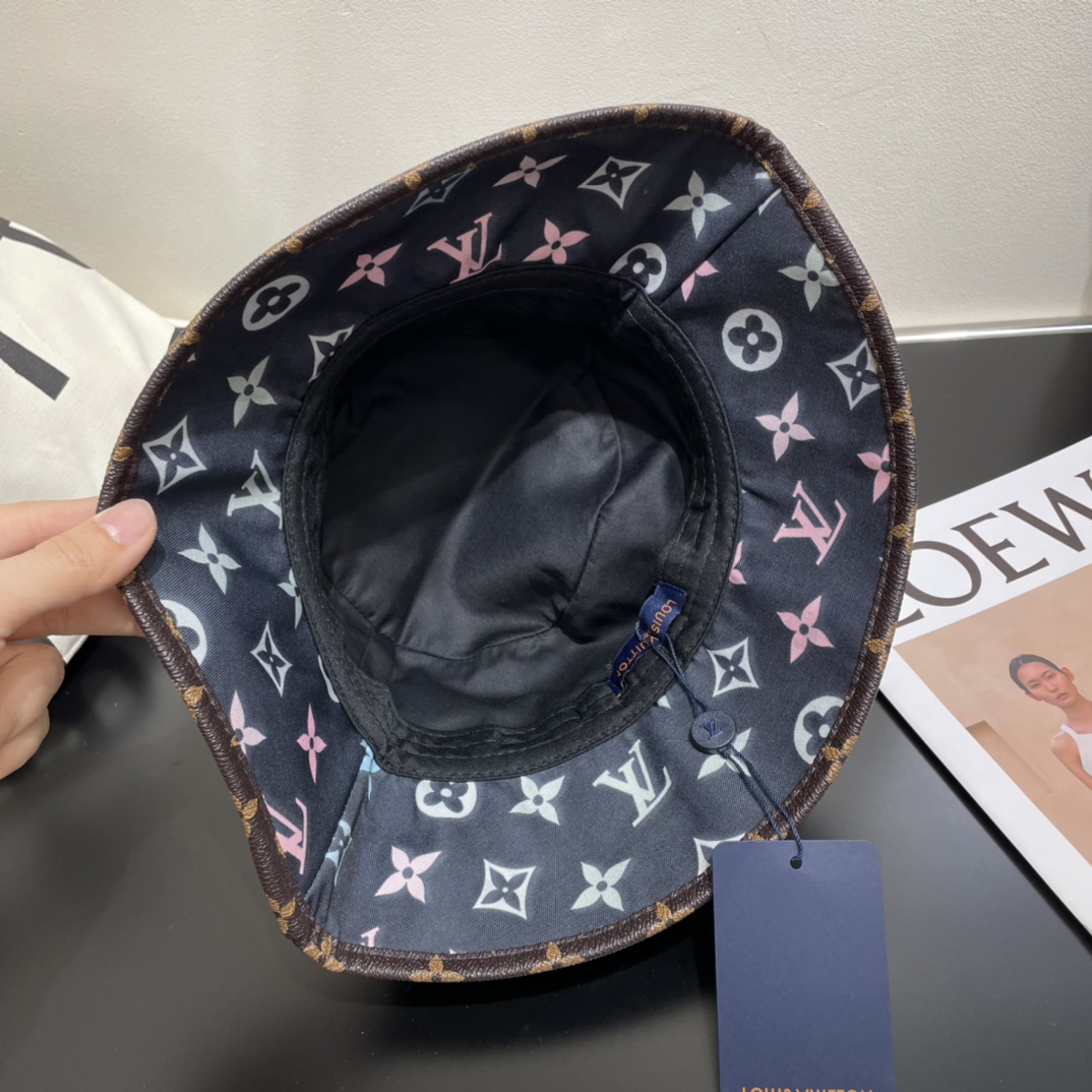 Streetwear Hat LV 329049 - vstockx