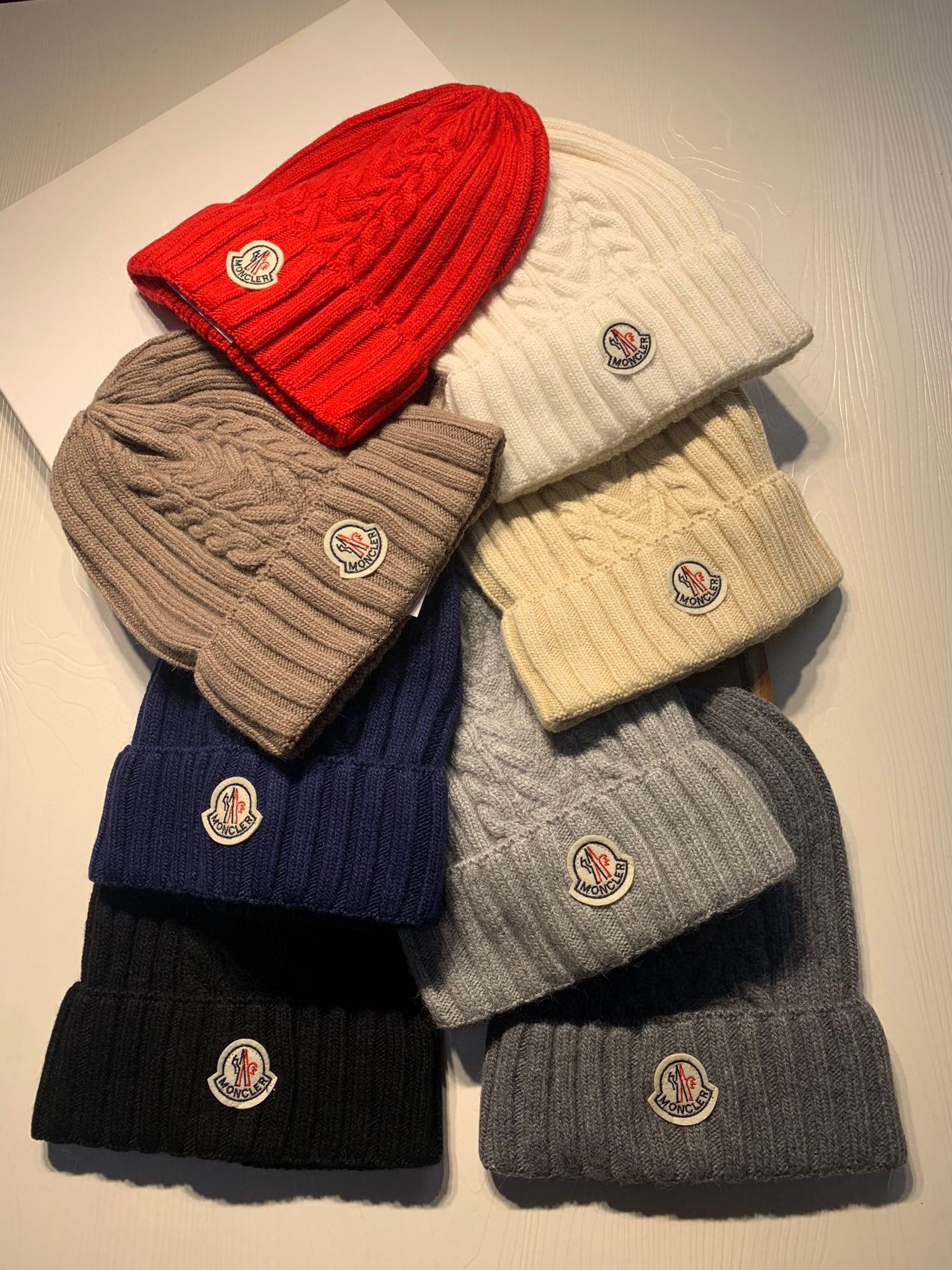 Hat Moncler 3 - vstockx