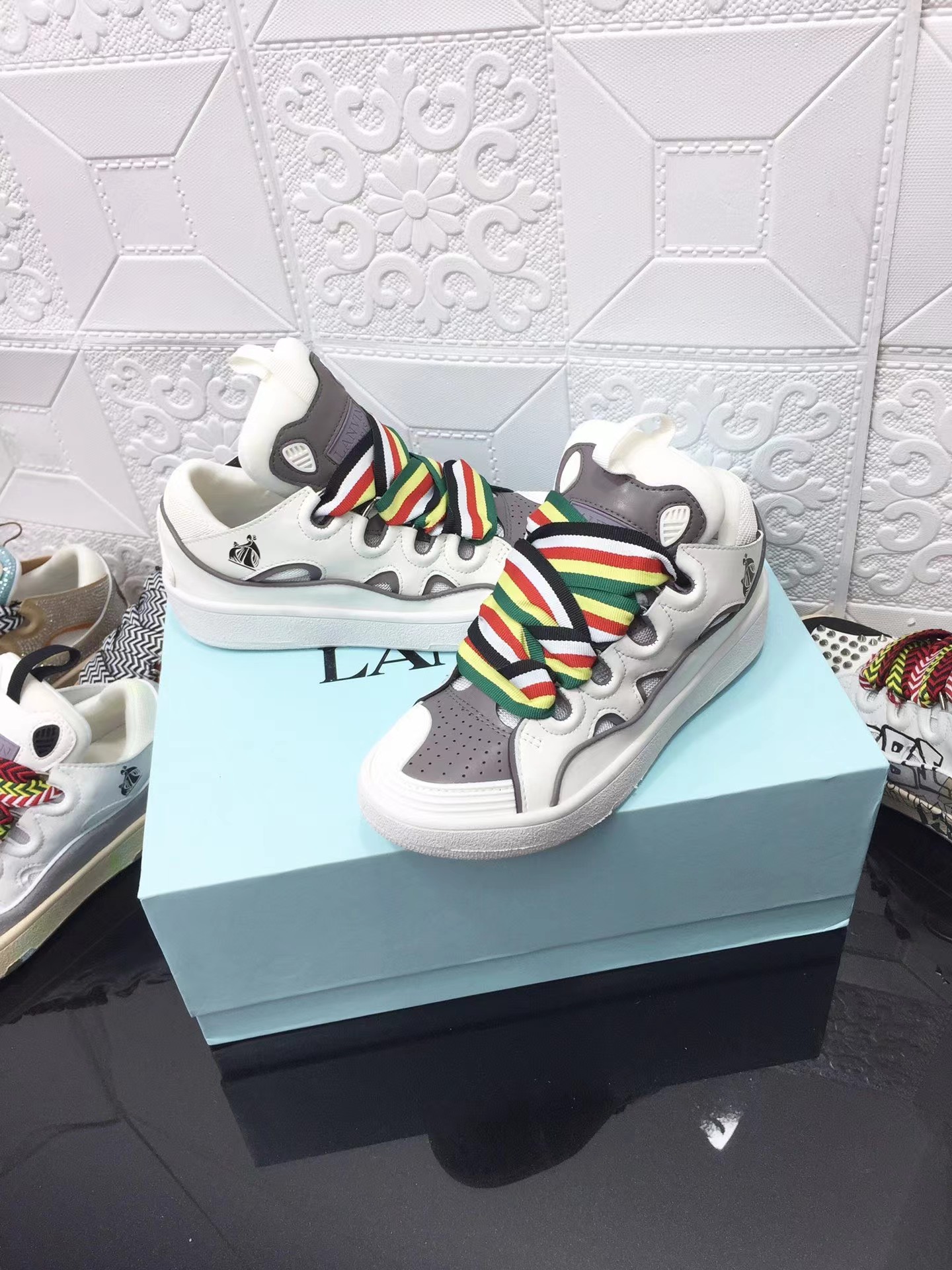 Lanvin Leather Curb - vstockx