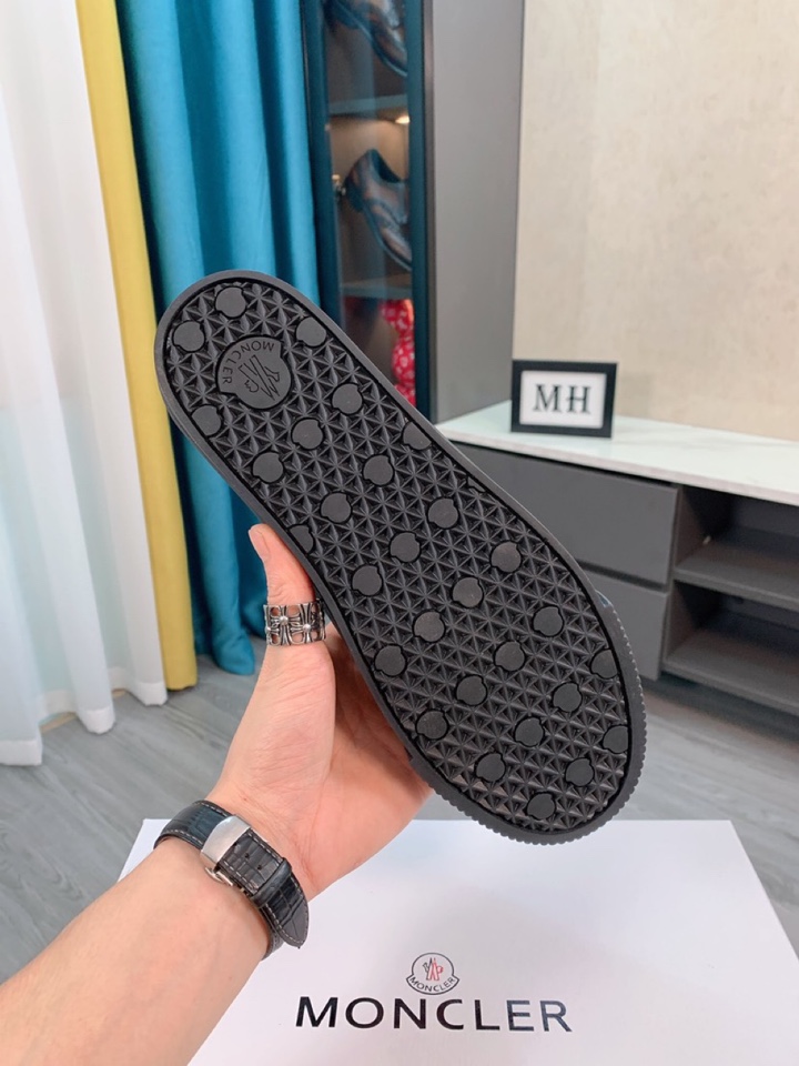 Moncler Lissex High Top Sneakers 10 - vstockx