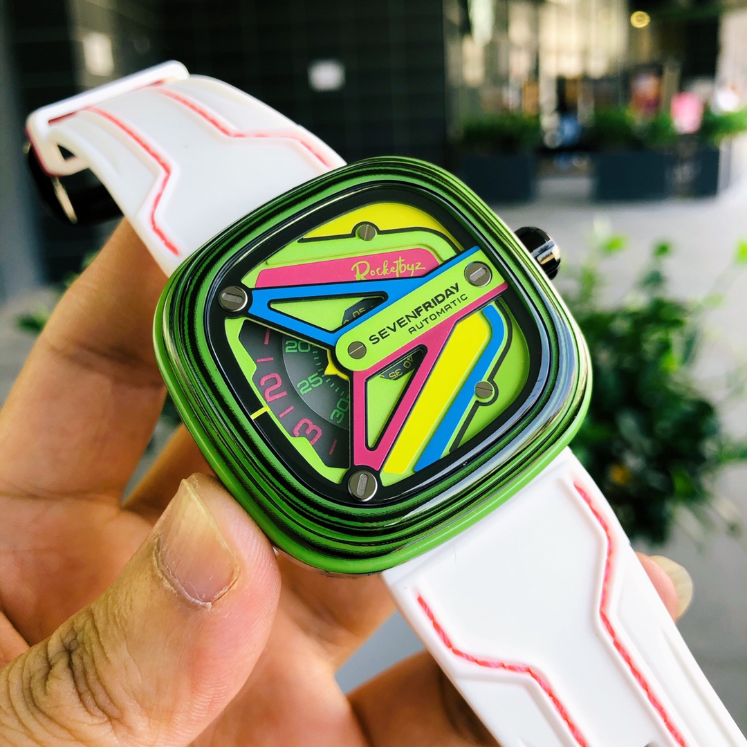 Watches Seven Friday 322833 size:47 mm - vstockx