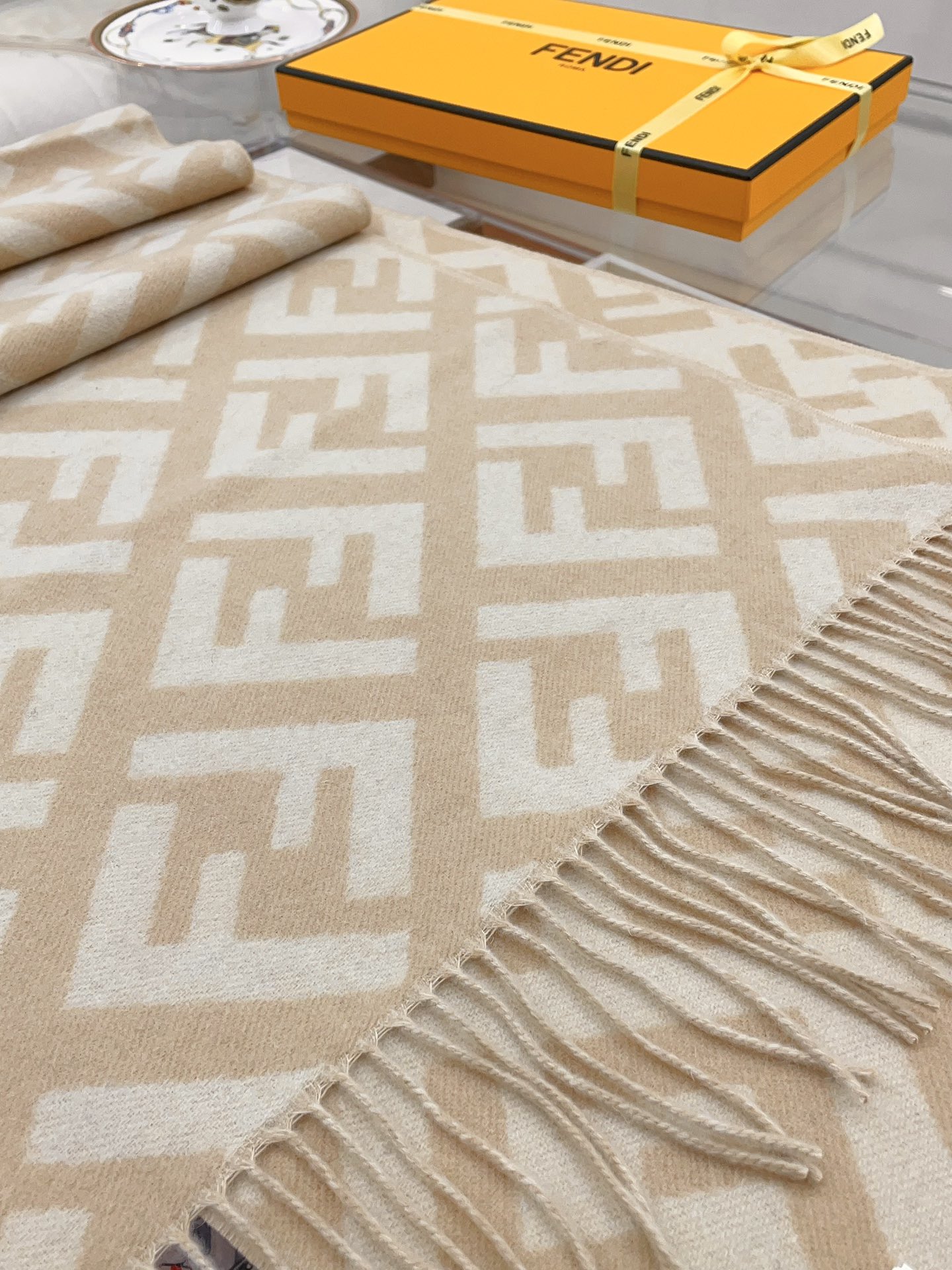 Streetwear Hat Fendi 328874 - vstockx