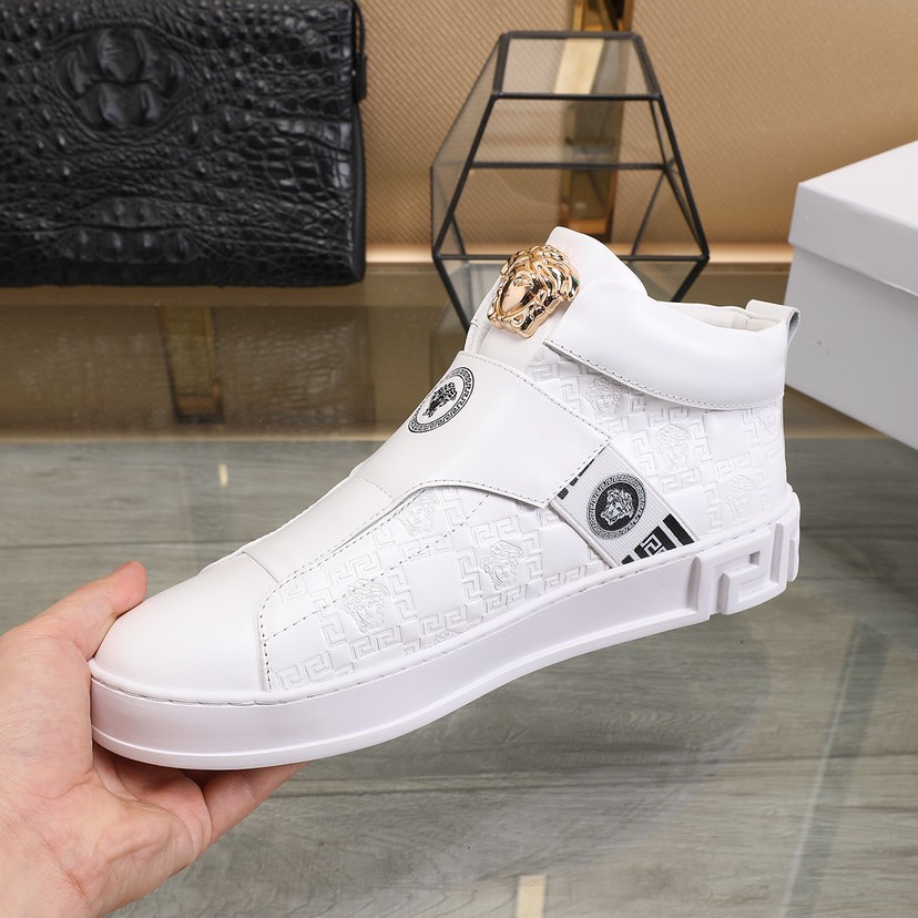 Versace High Top Sneaker 5 - vstockx