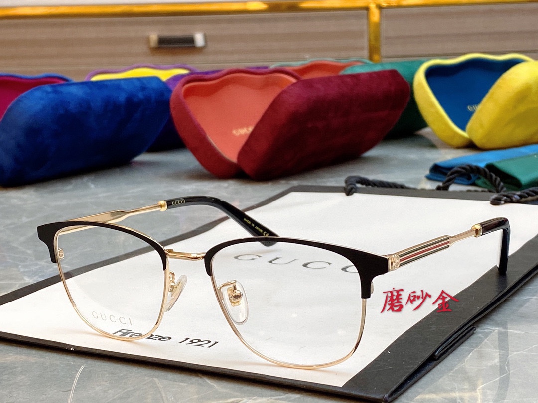 Sunglasses Gucci GG0609OK size:52��18-145 - vstockx