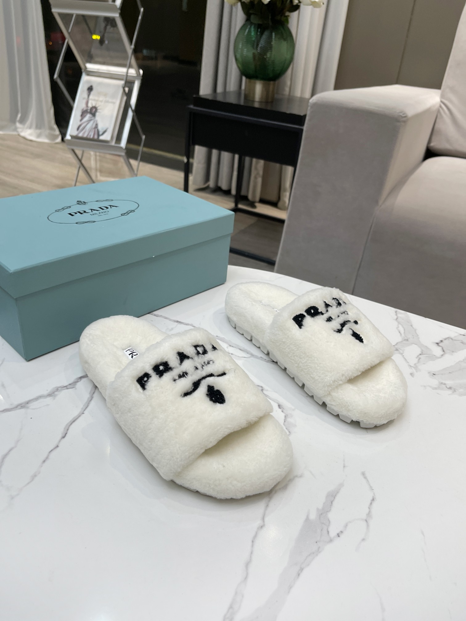 Prada Flat Sandals 5 - vstockx