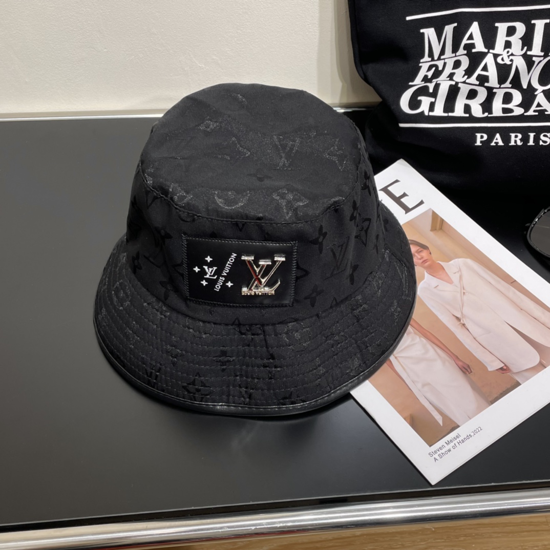 Streetwear Hat LV 329048 - vstockx