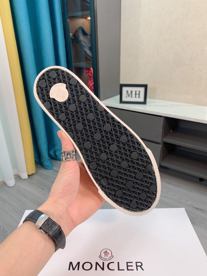 Moncler Lissex High Top Sneakers 3 - vstockx