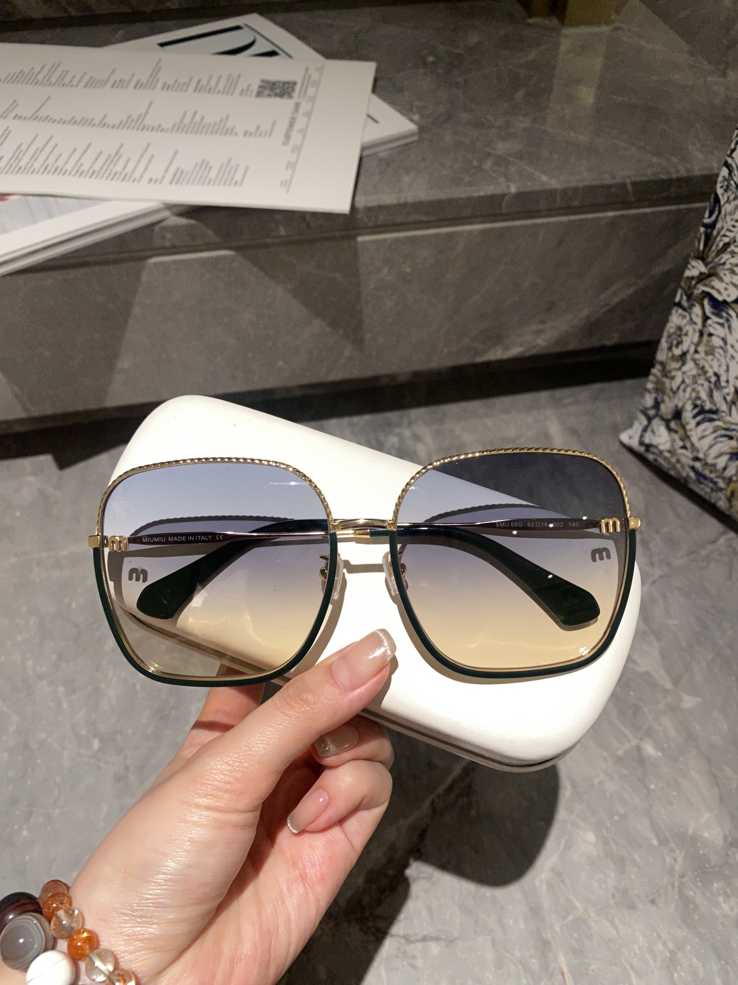 sunglasses Miu Miu MODEL:SMU67G SIZE��62 18-140 - vstockx