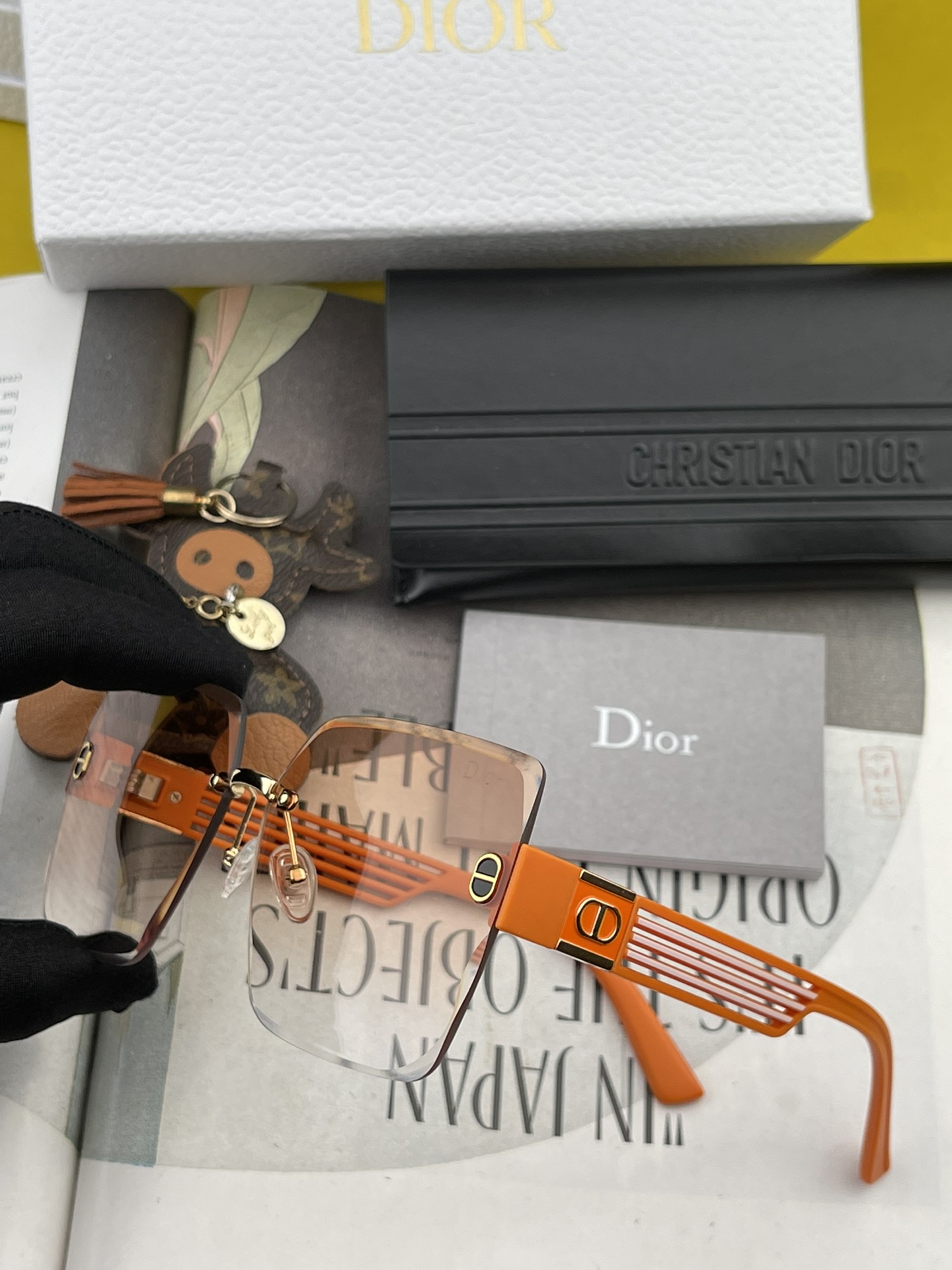sunglasses Dior D6296 - vstockx