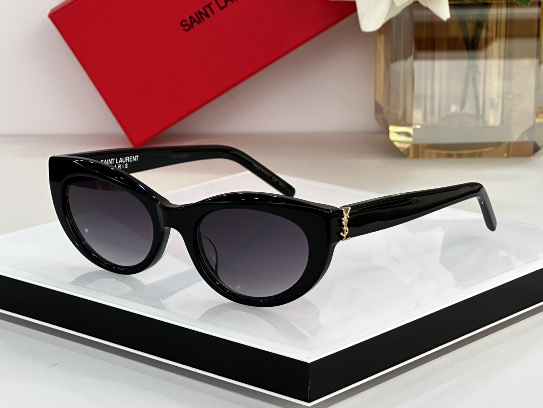 Sunglasses Saint Laurent SLM115 - vstockx