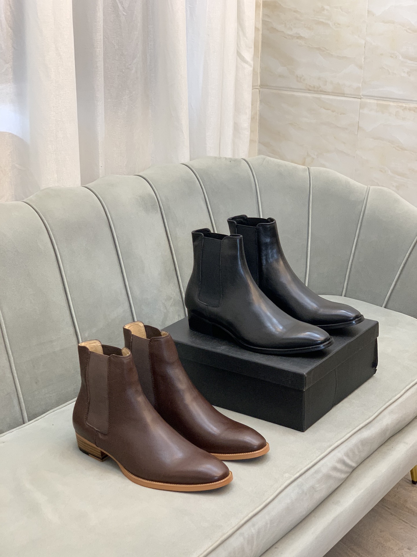 Saint Laurent Boots 8 - vstockx