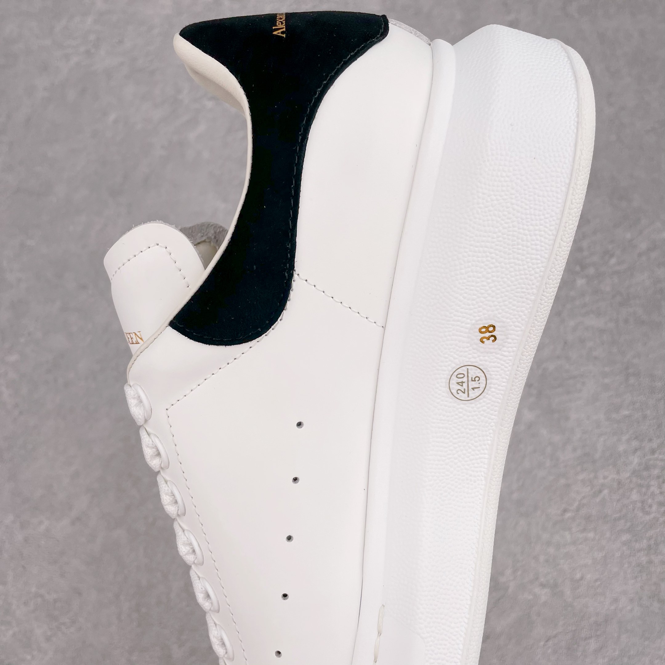 Alexander McQueen Oversized Ivory Black Suede (W) - vstockx