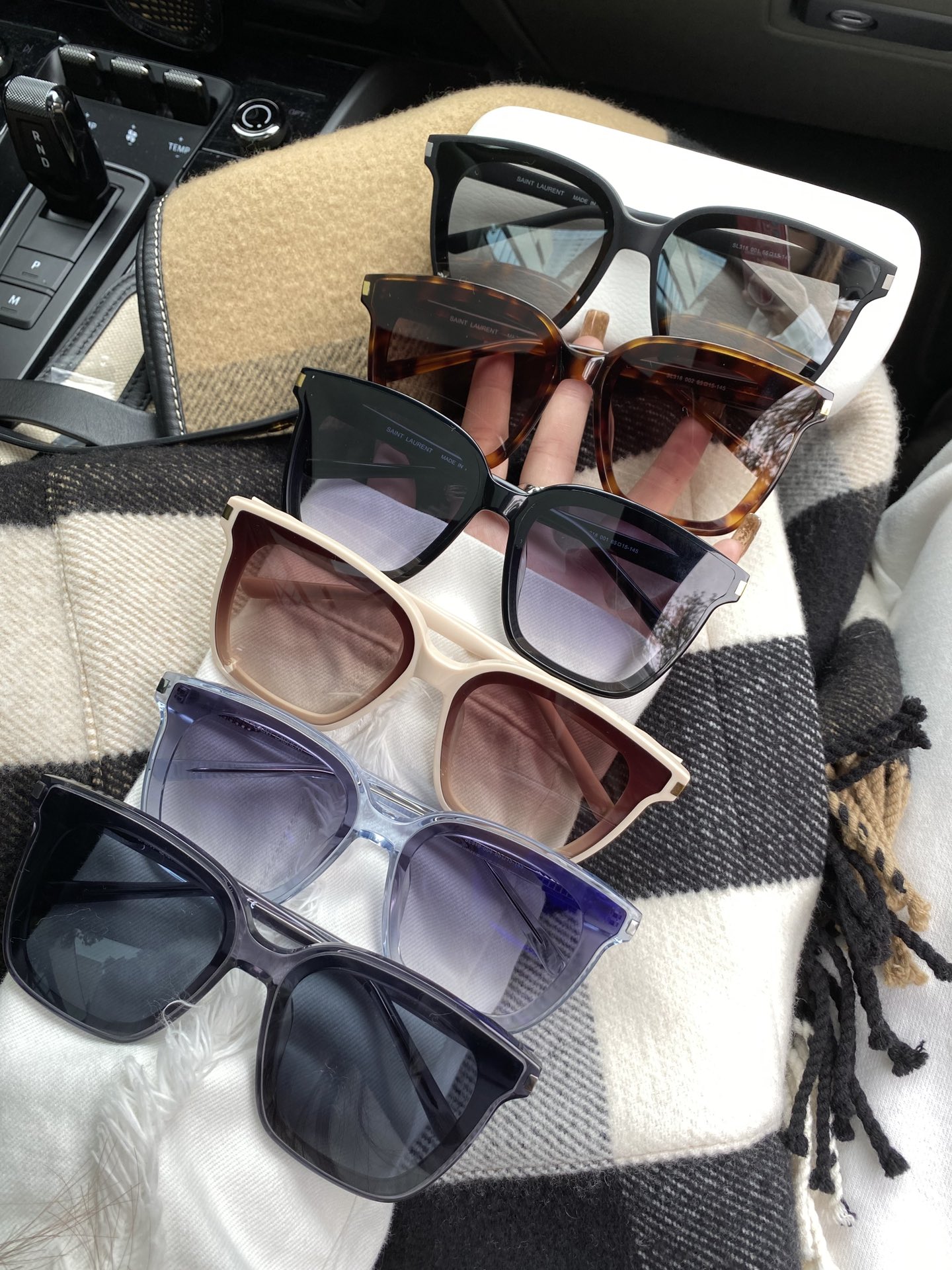 Sunglasses Saint Laurent SL318 size:65��15-145 - vstockx