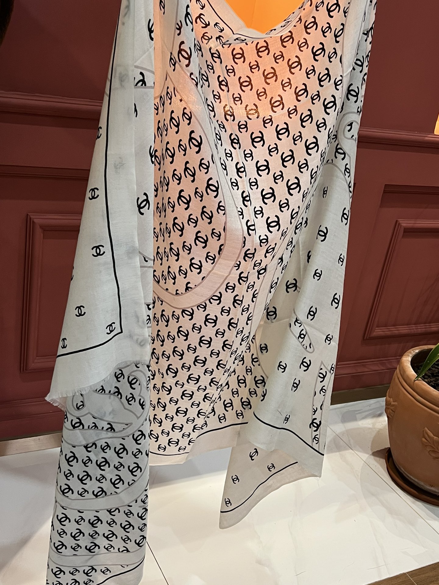 Streetwear Scarf CHANEL 328970 size:100*200cm - vstockx