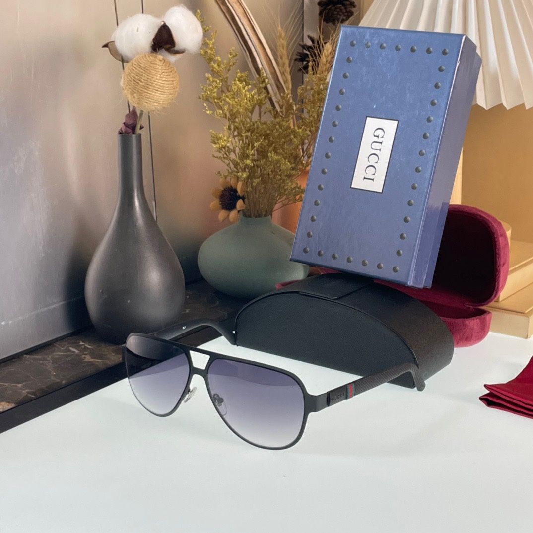 Sunglasses Gucci GG2252 size:62 13-135 - vstockx