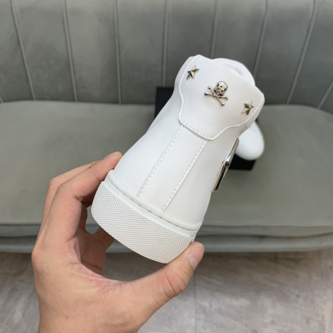 Philipp Plein High Top Sneakers 6 - vstockx