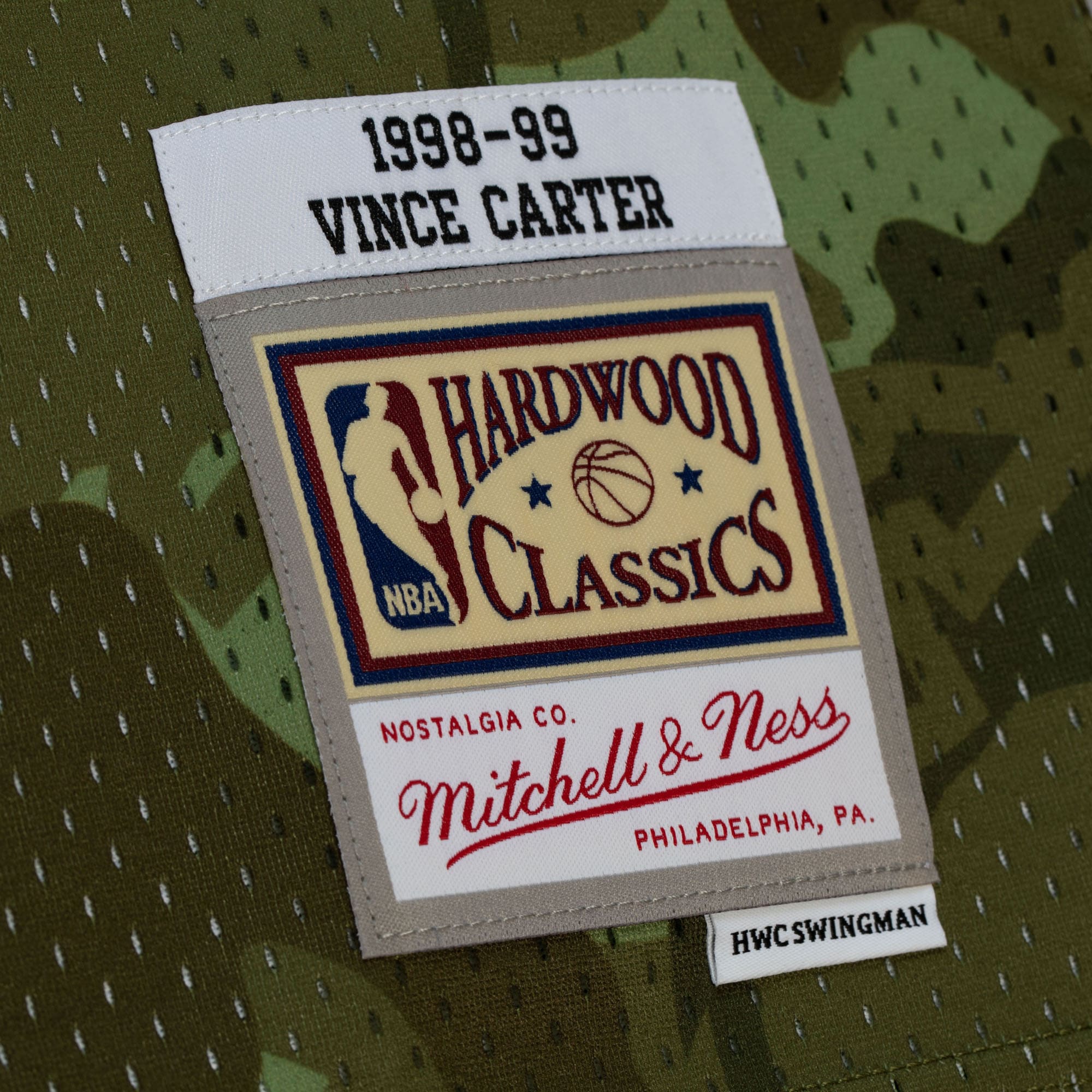 Vince Carter Toronto Raptors Mitchell & Ness Hardwood Classics 1998/99 Ghost Green Swingman Jersey - Camo - vstockx