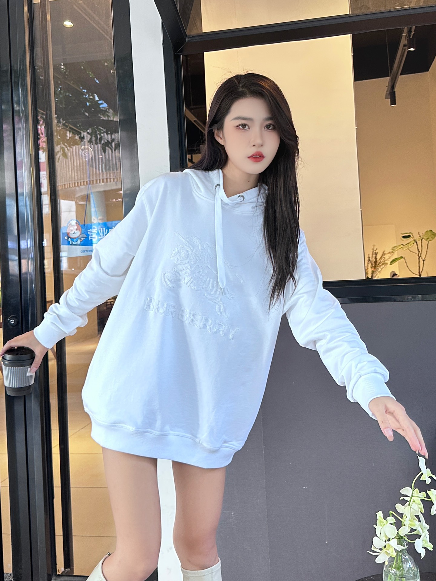 Clothes Burberry 822 - vstockx