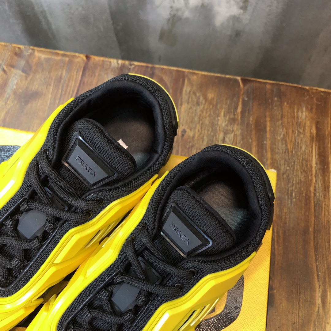 Prada Cloudbust Thunder sneaker 6 - vstockx