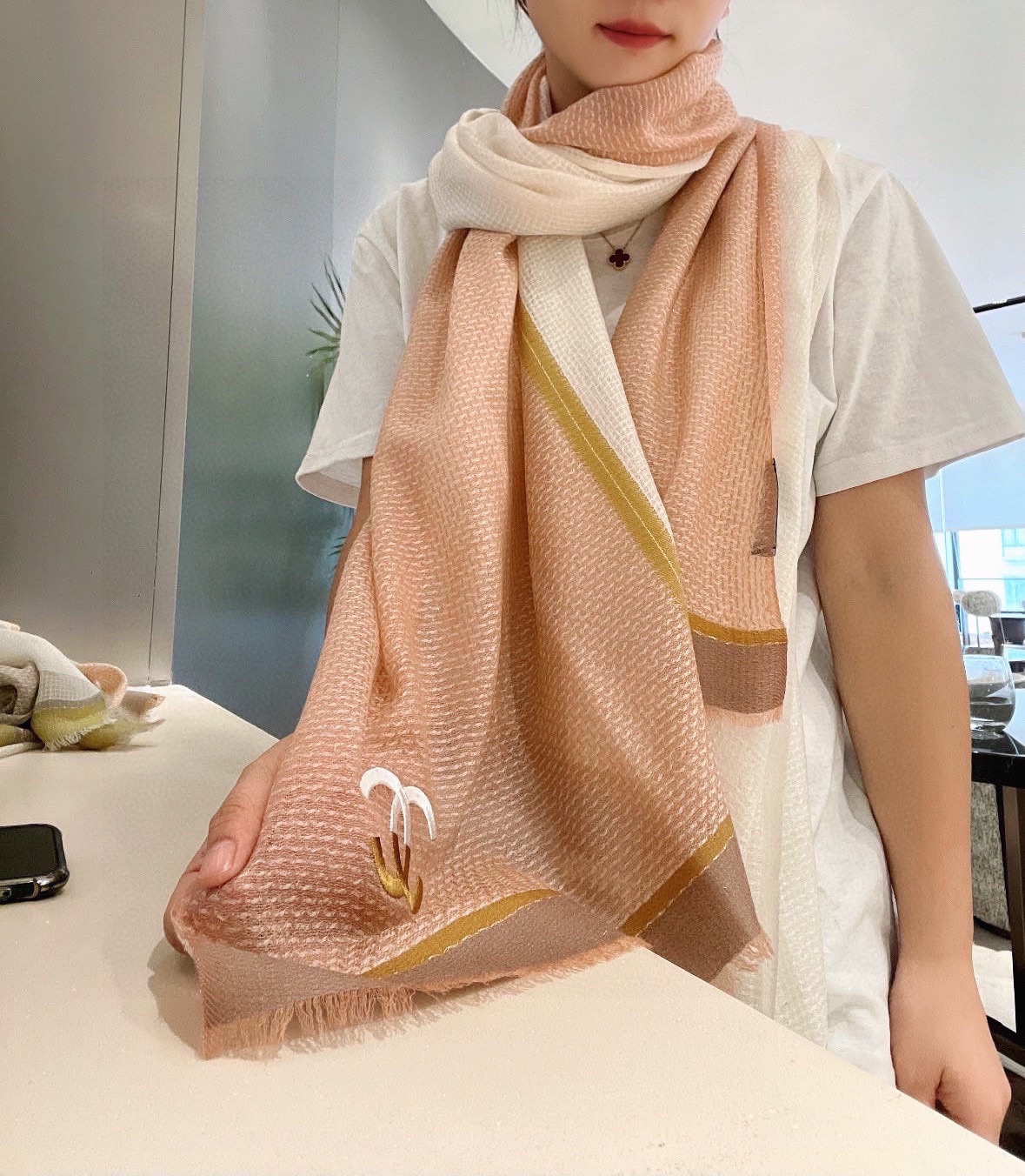 Streetwear Scarf CHANEL 328931 SIZE:30*180cm - vstockx