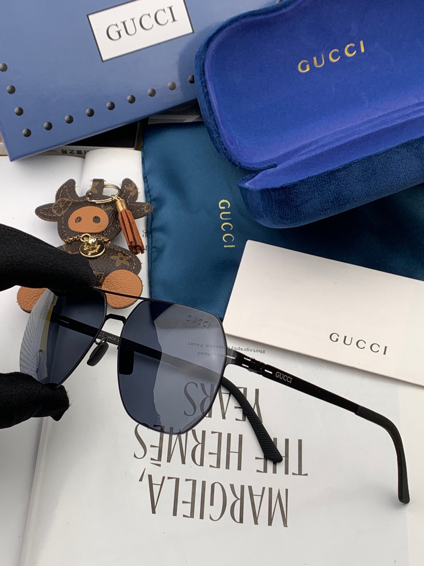 Sunglasses Gucci G7730 - vstockx