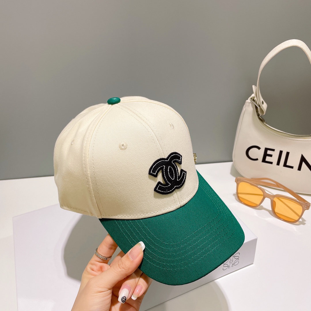 Streetwear Hat Chanel 329027 - vstockx