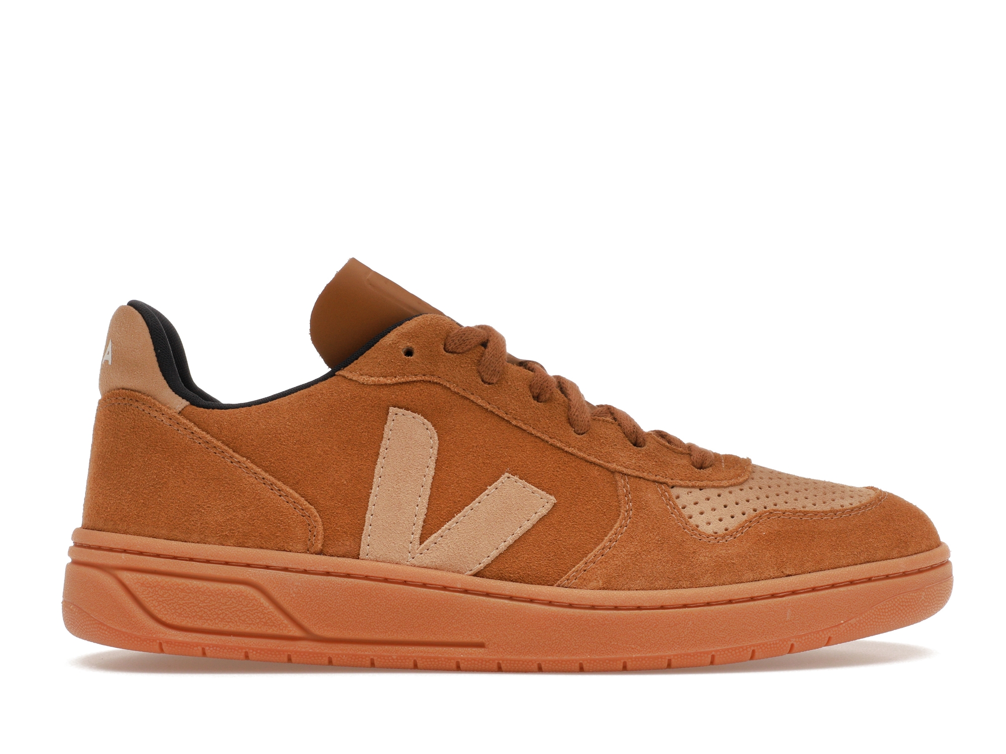 Veja V-10 Suede Camel Desert - vstockx