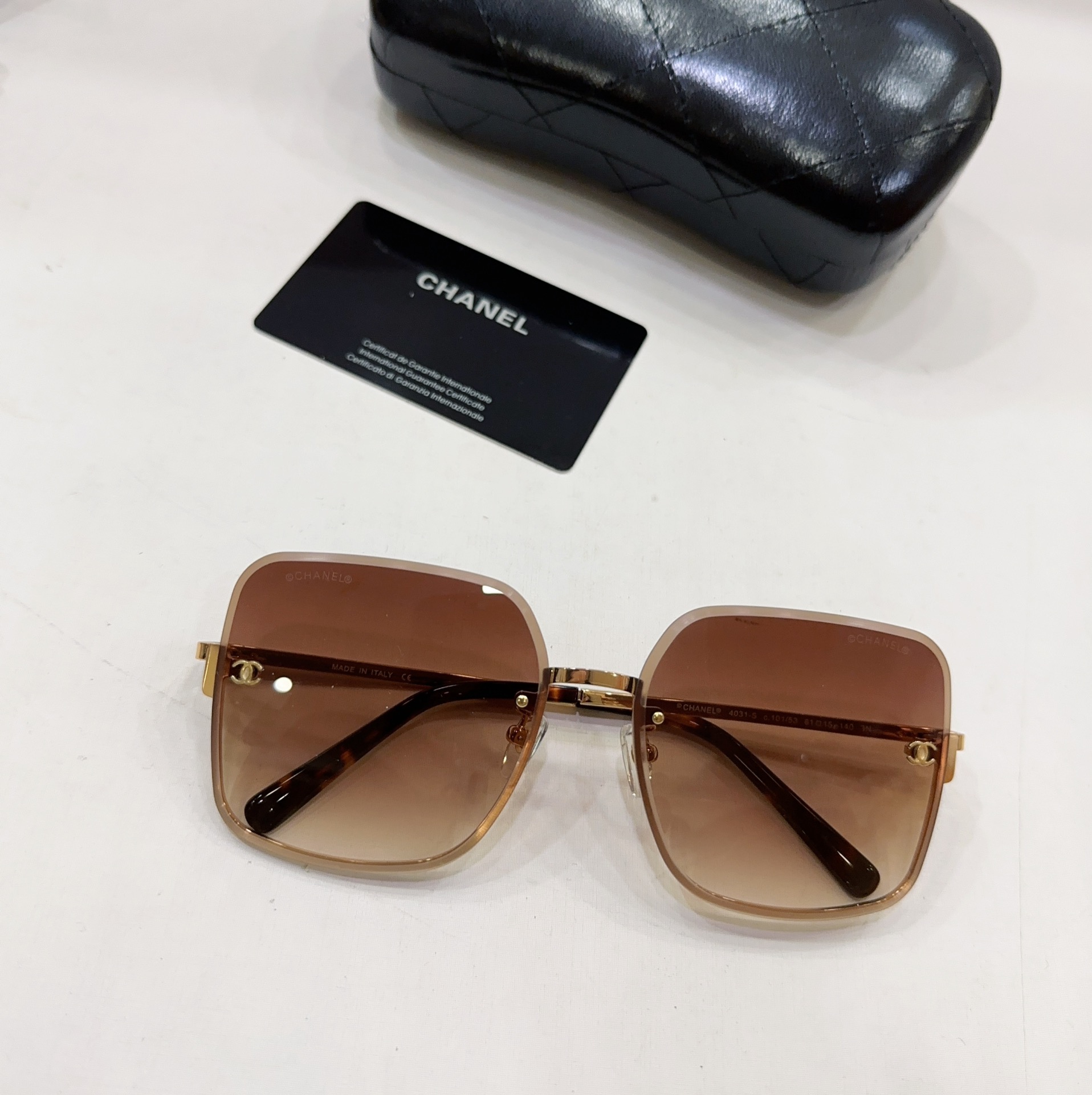 Sunglasses Chanel 4031-S SIZE��61 15-140 - vstockx