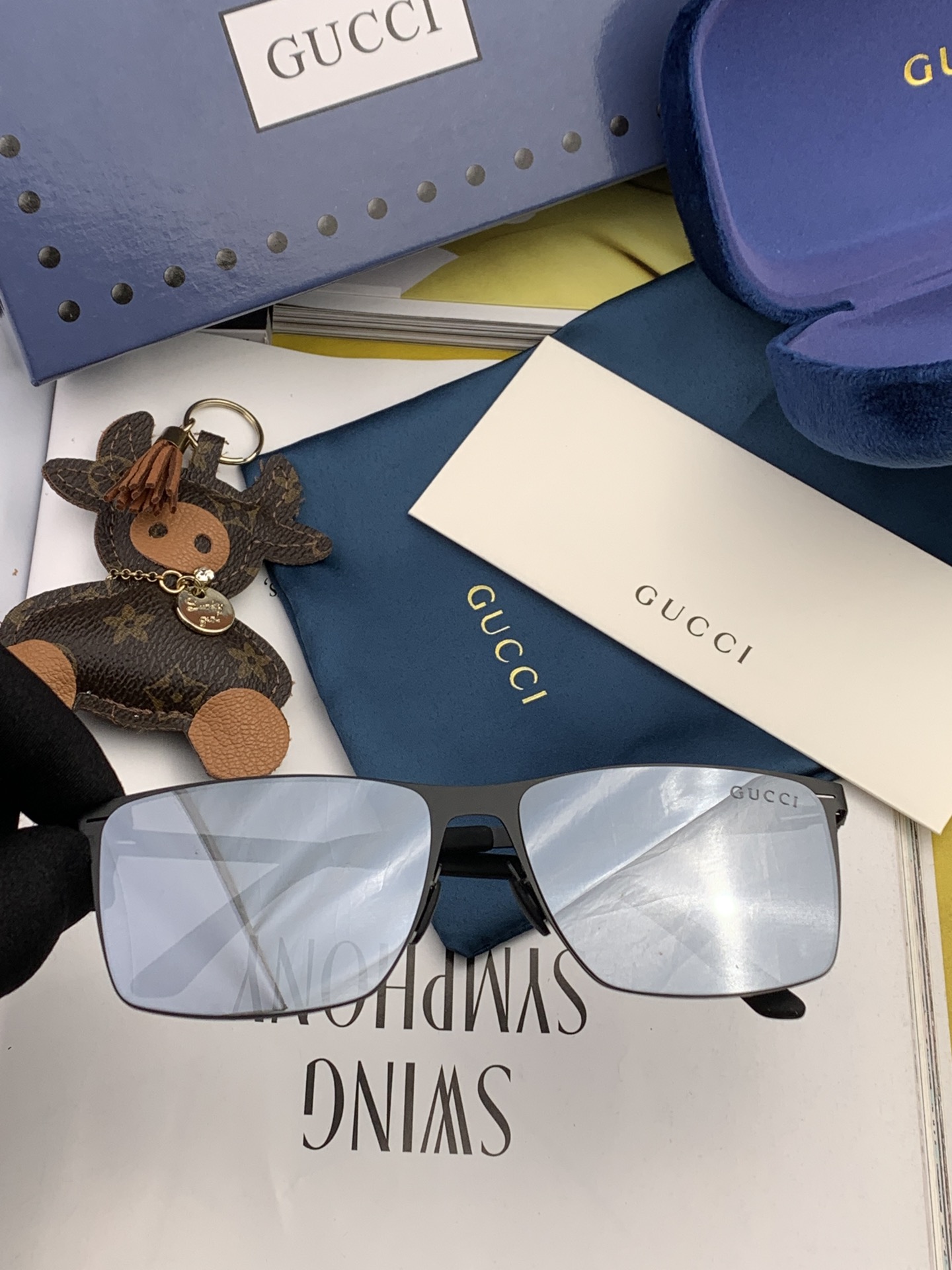 Sunglasses Gucci G0731 - vstockx