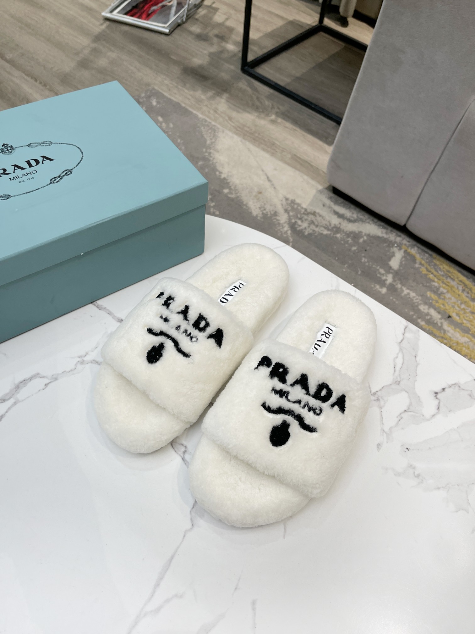 Prada Flat Sandals 5 - vstockx