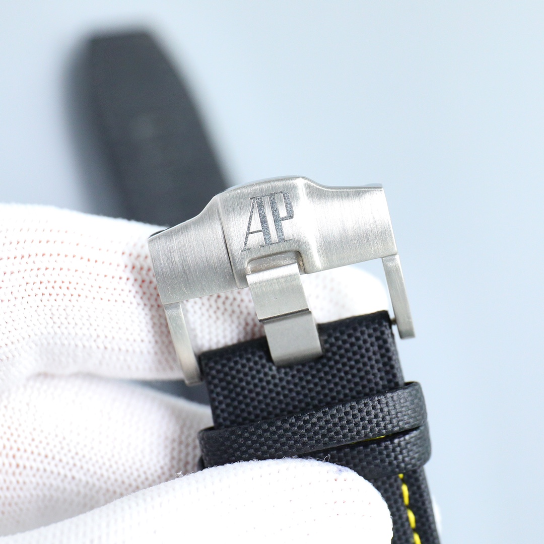 Watches AudemarsPiguet 323134 size:44*17 mm - vstockx