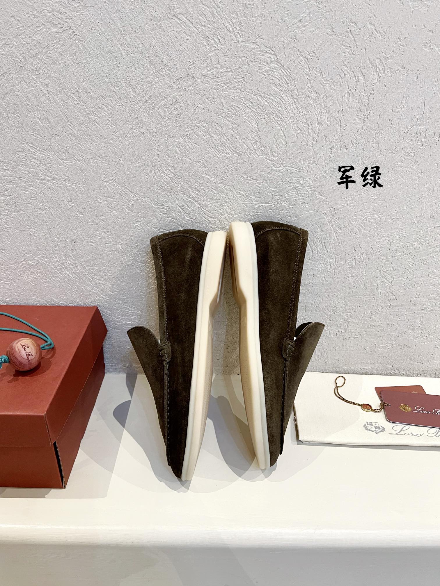 Loro Piana shoes 194 - vstockx