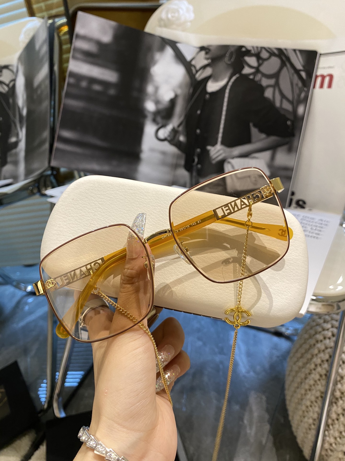 Sunglasses Chanel CH7291 size��59��16-145 - vstockx