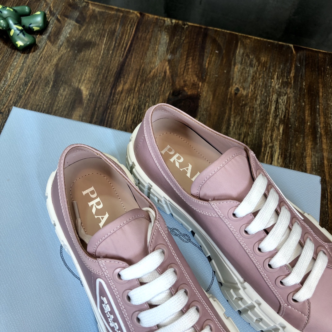 Prada Double Wheel sneaker 2 - vstockx