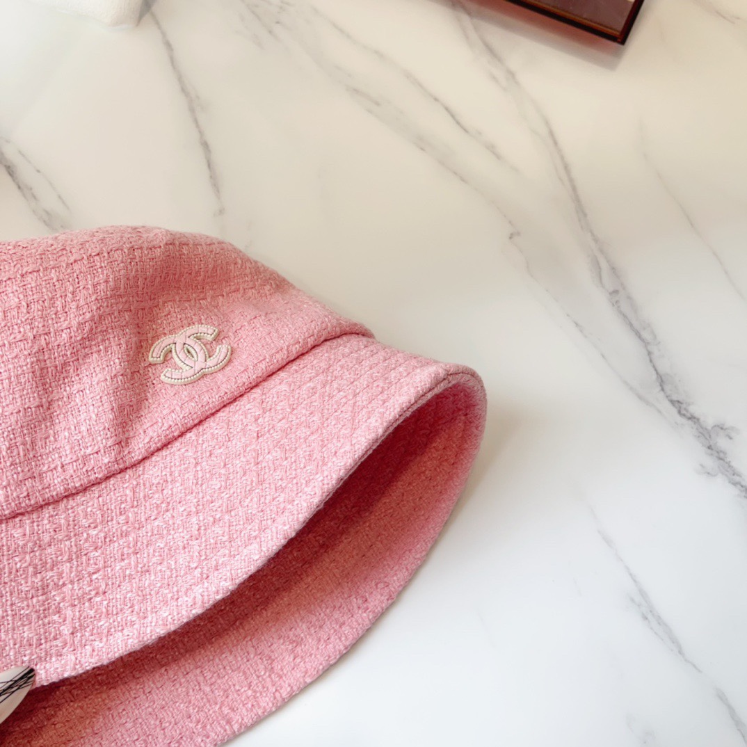 Streetwear Hat Chanel 329362 - vstockx