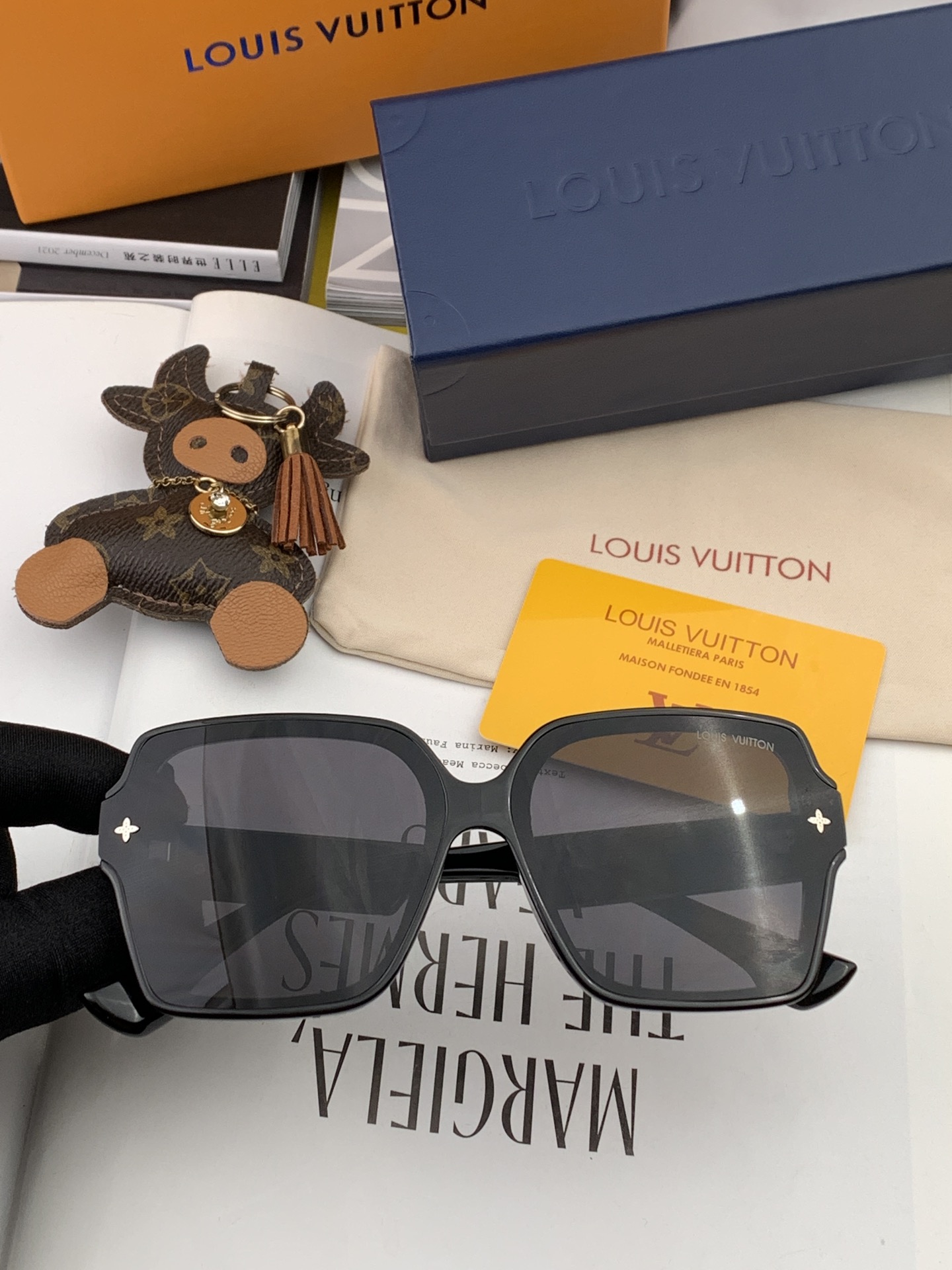 Sunglasses Louis Vuitton L2805 - vstockx