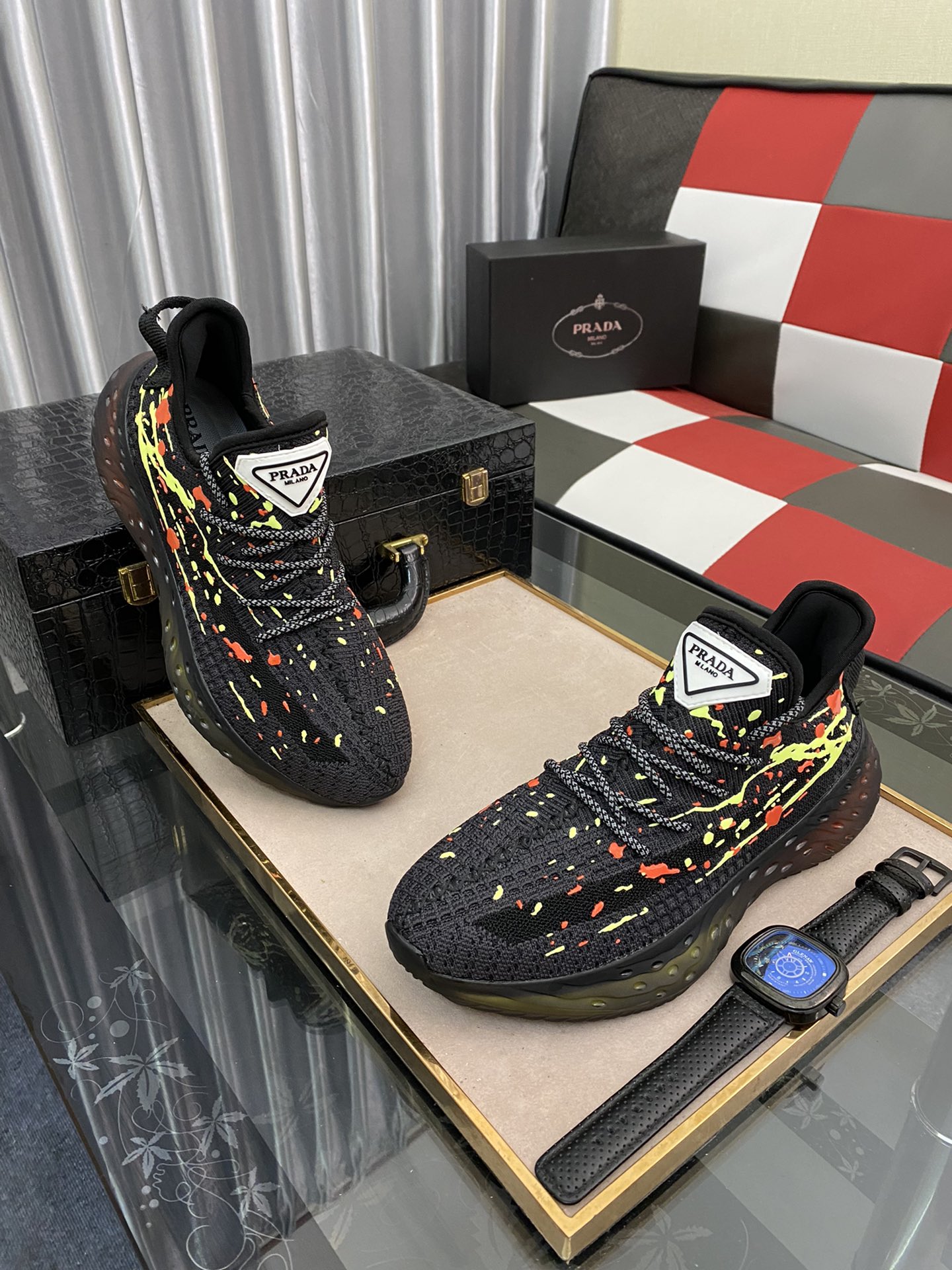 Prada Low Top sneaker 15 - vstockx