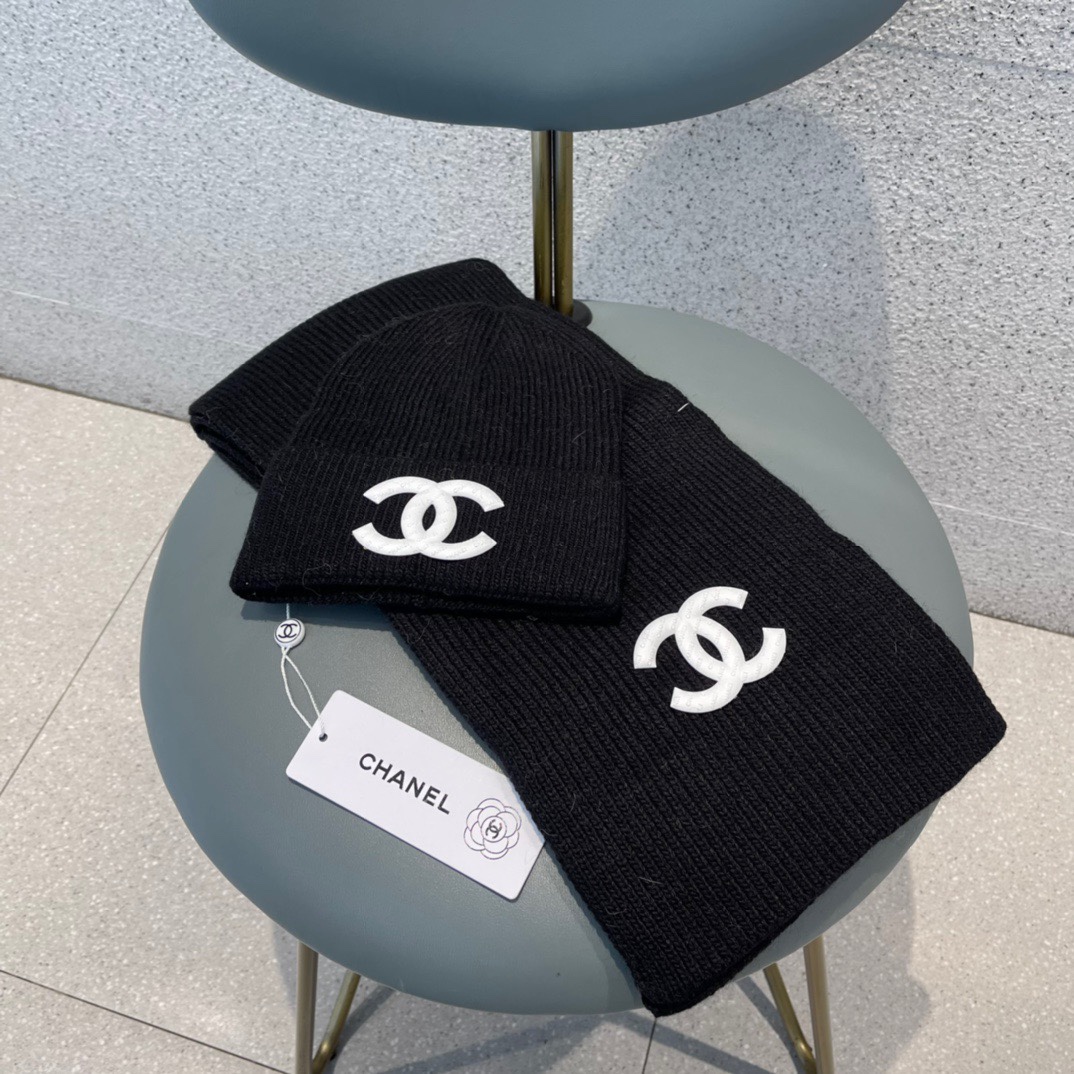 Hat & Scarf Chanel 4 - vstockx