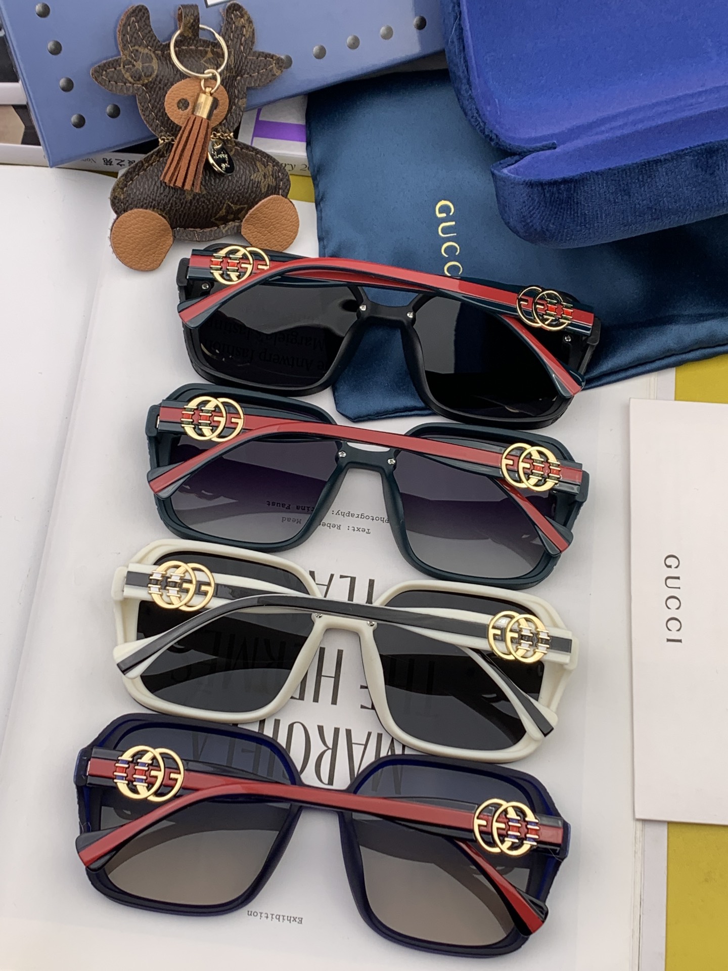 Sunglasses Gucci G7207 - vstockx