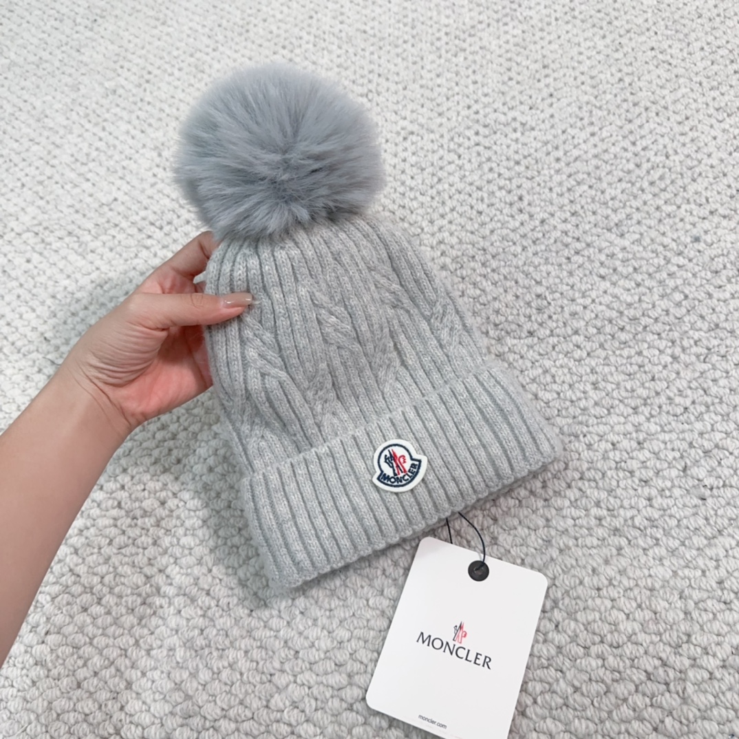 Streetwear Hat Moncler 329305 - vstockx