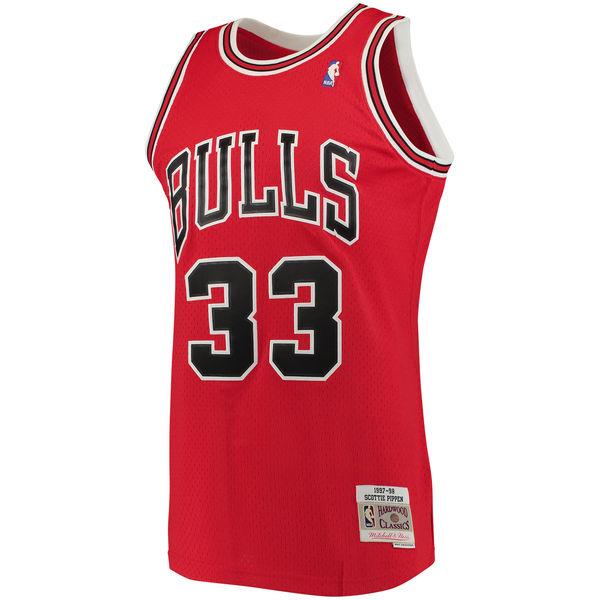Mens Chicago Bulls Scottie Pippen Mitchell & Ness Red 1997-98 Hardwood Classics Swingman Jersey - vstockx