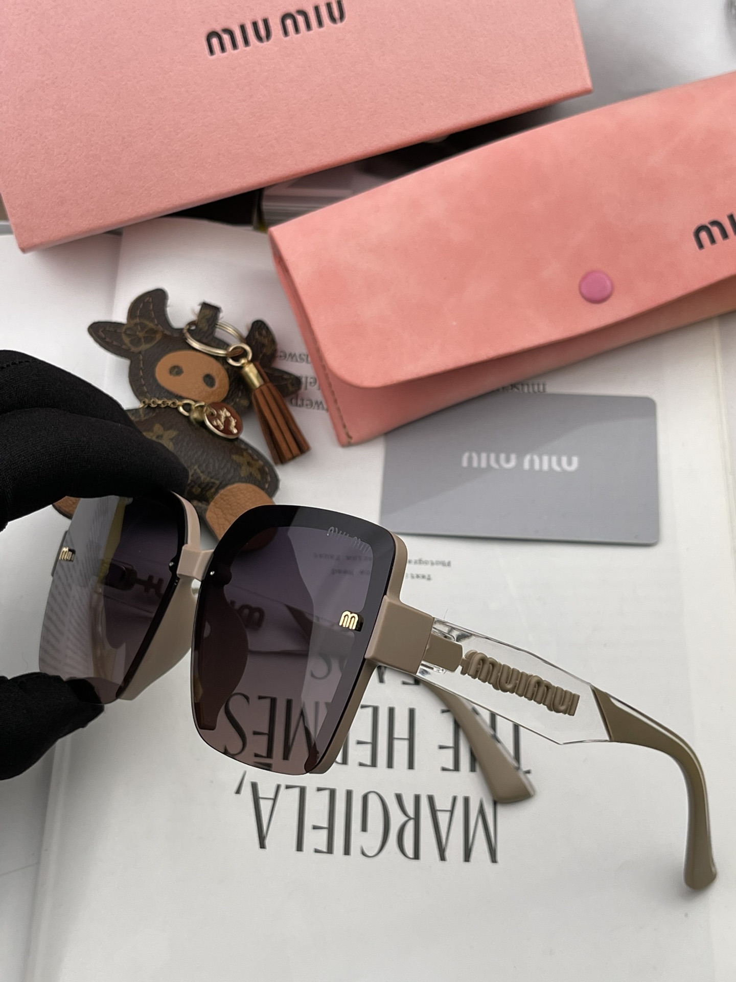 sunglasses Miu Miu MM 7771 - vstockx
