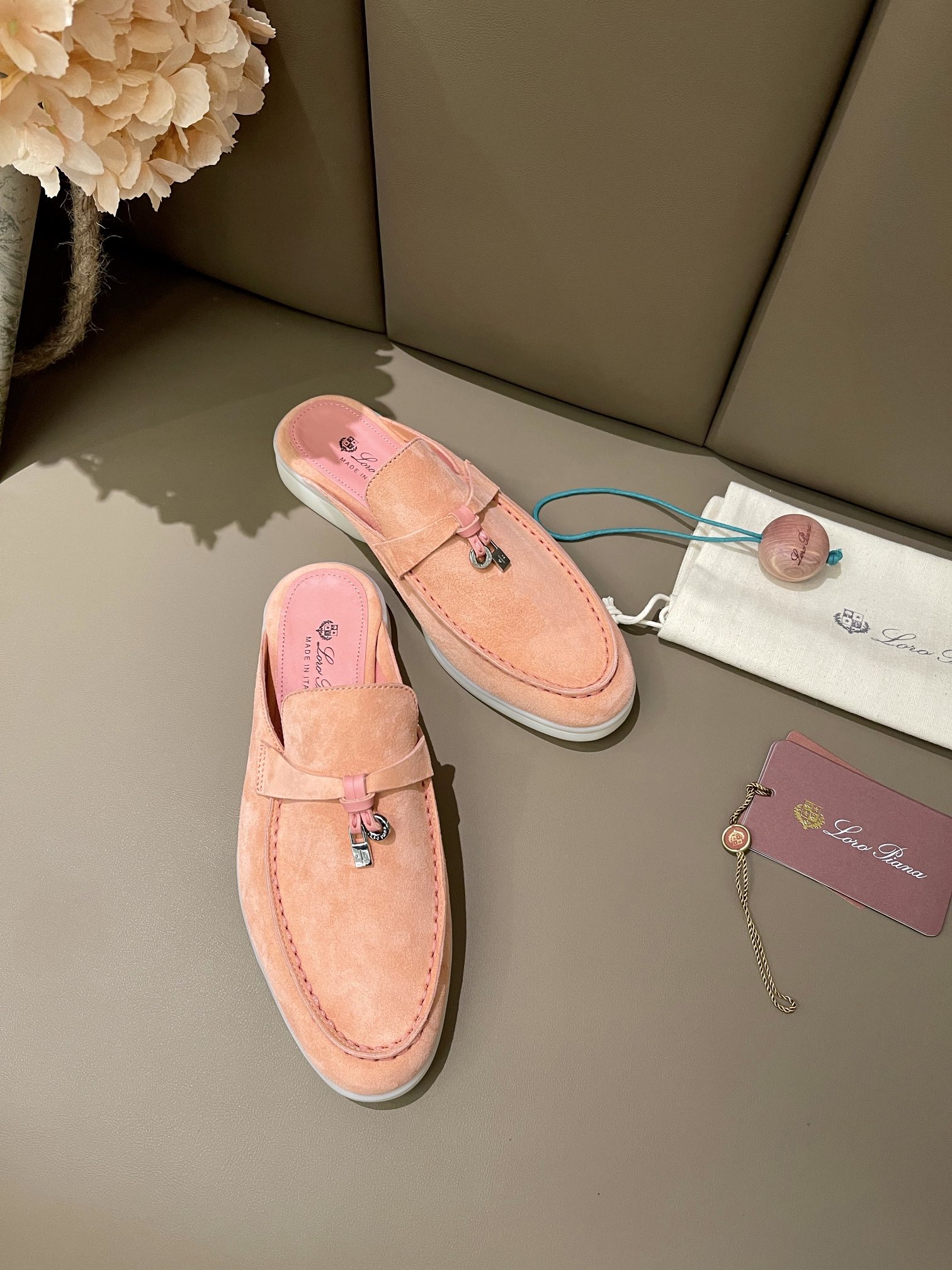 Loro Piana shoes 252 - vstockx